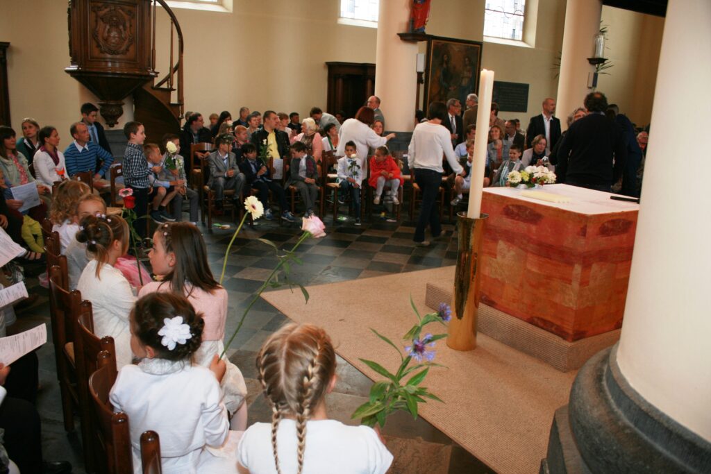 Communions_Centre_2016